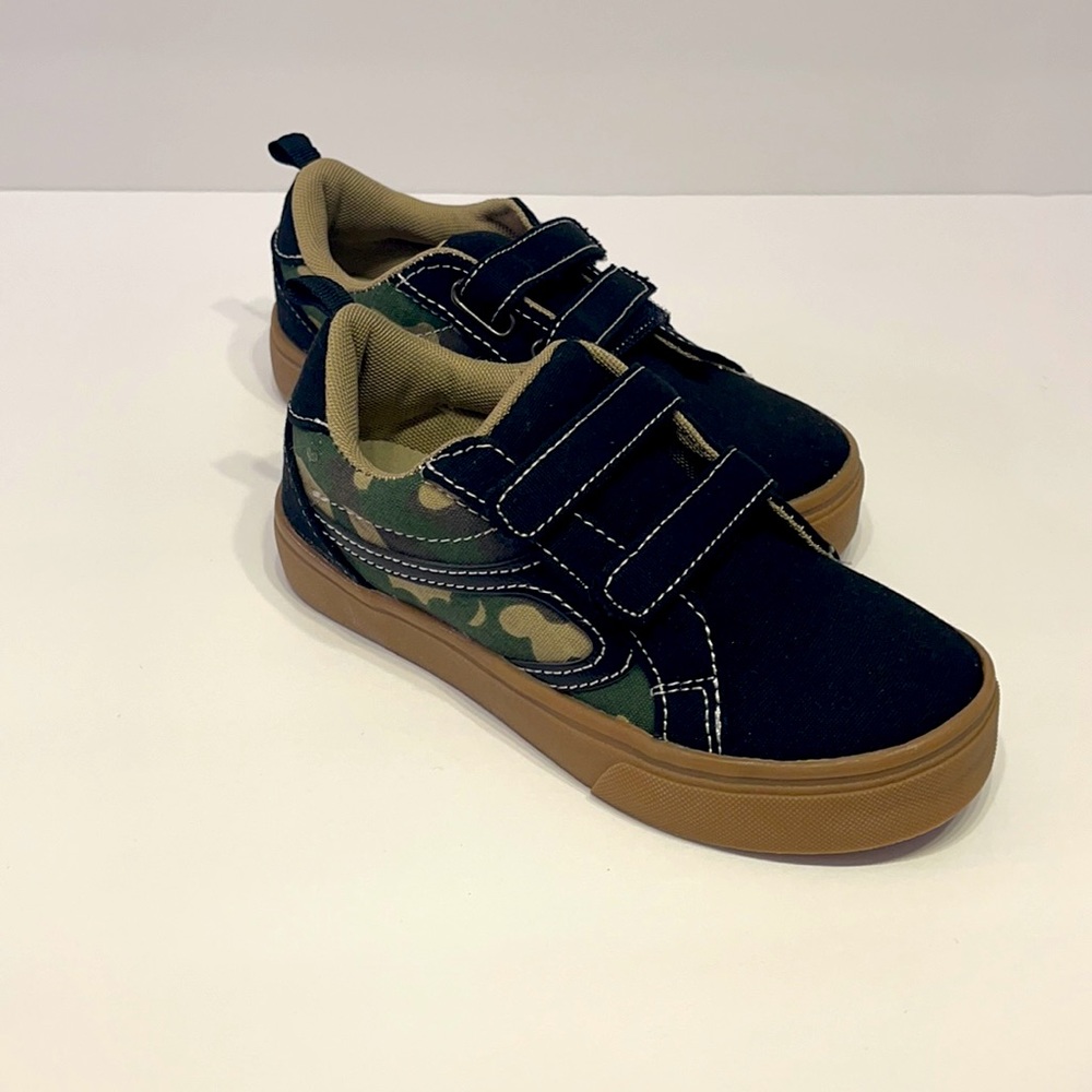 MEMORY FOAM Wonder Nation kids shoes SIZE 12